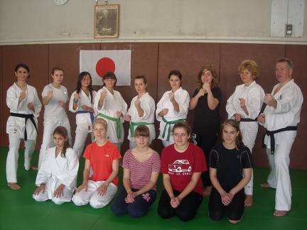 decouverte-karate-feminin-2012-29 32095970665 o