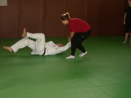 decouverte-karate-feminin-2012-21 31947561792 o